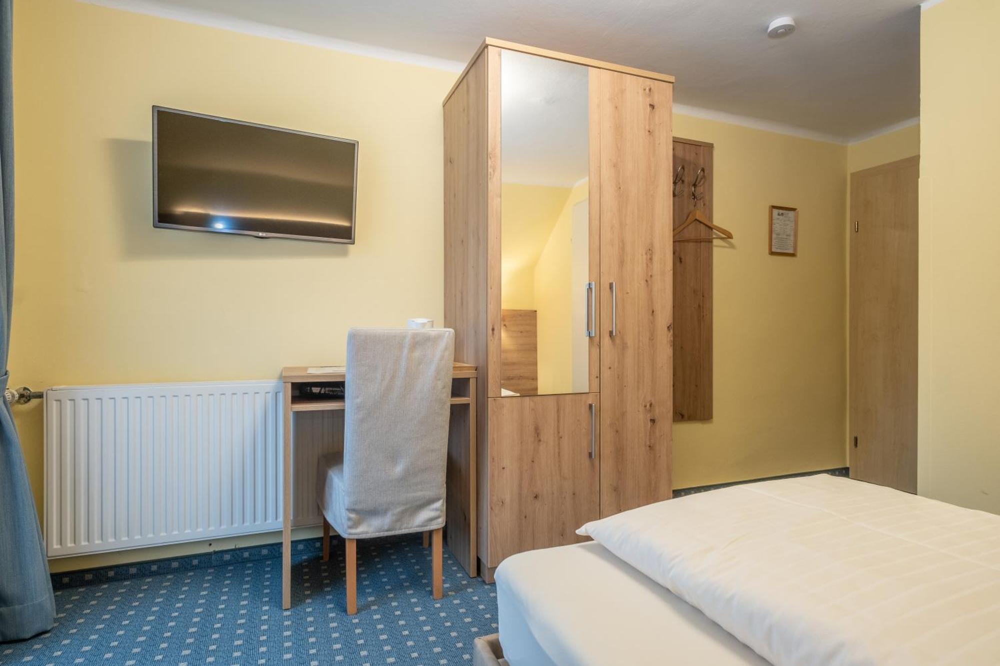 Hotel-Pension Falkensteiner Sankt Gilgen Extérieur photo